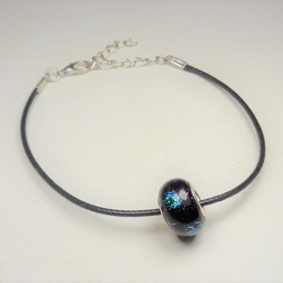 SURFERS BLACK MYSTIC RAINBOW BEAD BLACK BRACELET - Picture 6 of 8